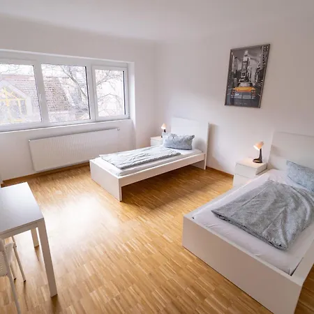 Grosszuegige Monteurwohnungen Marie Naehe Basf Apartment *