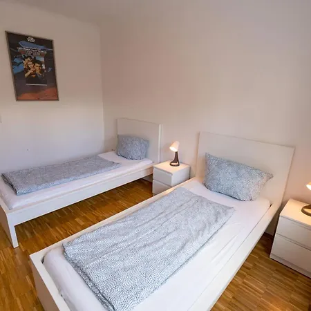 Grosszuegige Monteurwohnungen Marie Naehe Basf Apartment